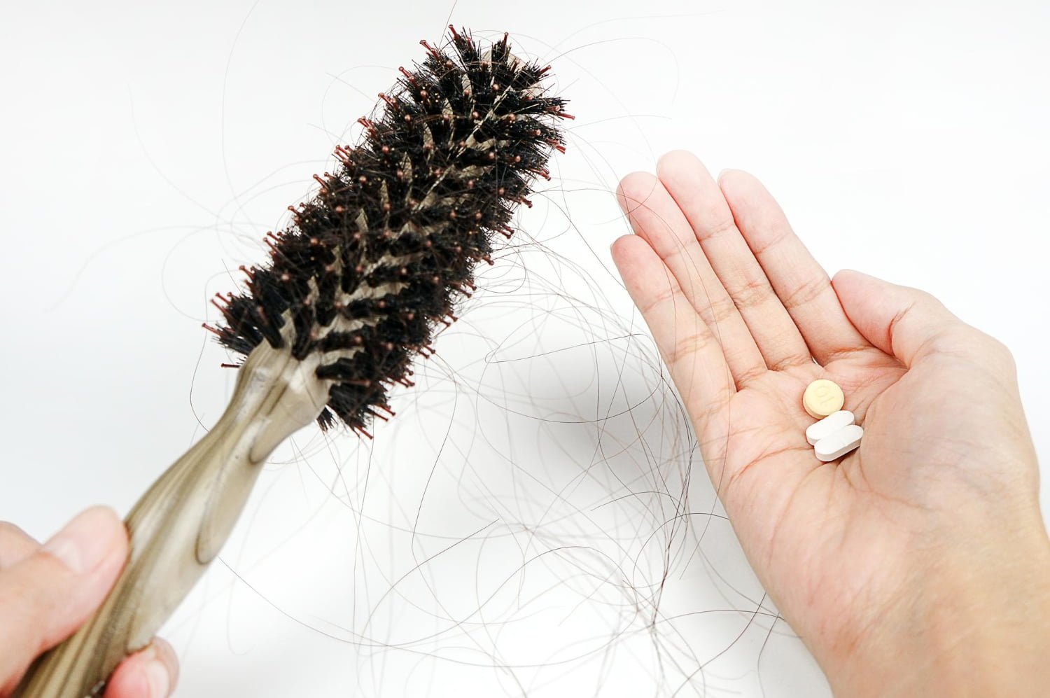 10 reasons for hair loss as to why your hair is falling out