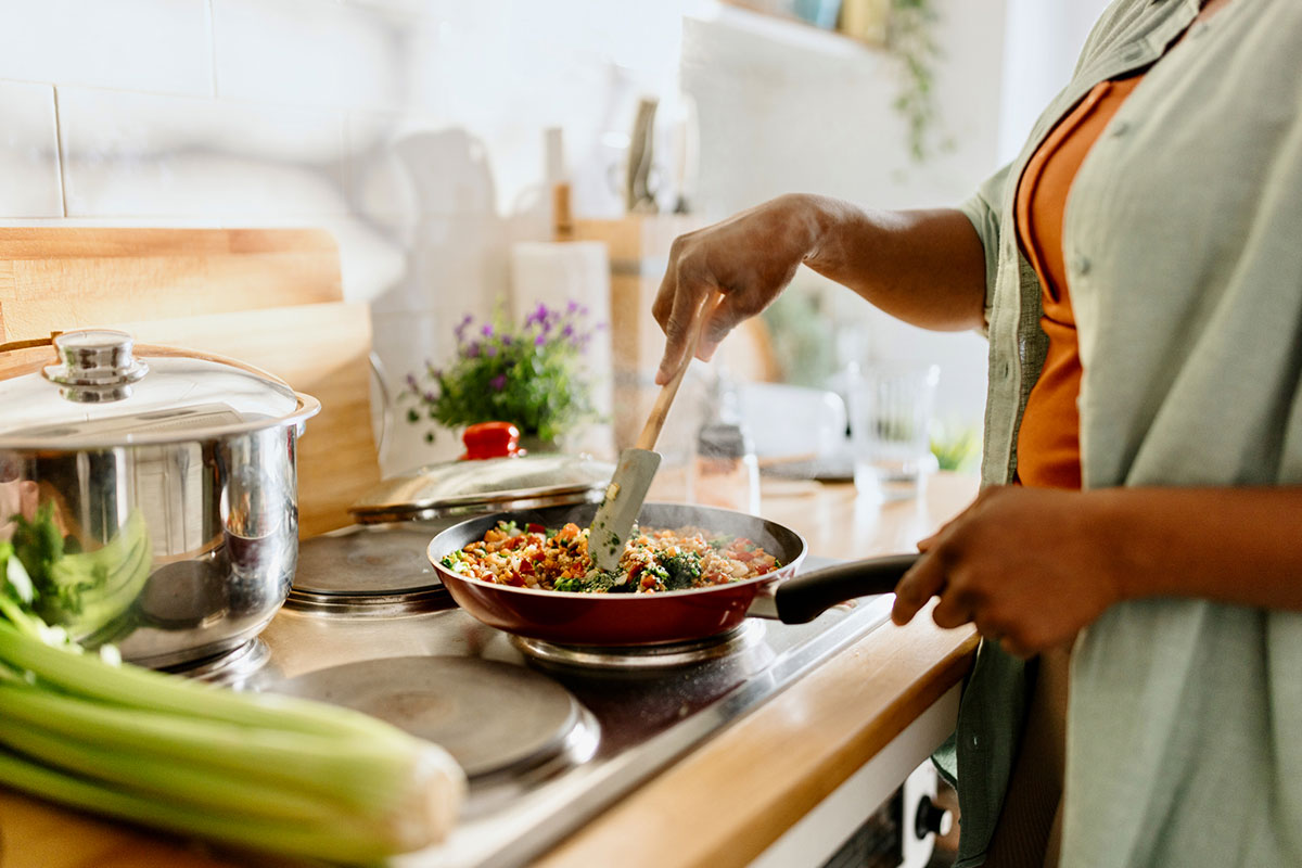 Protein-Powders-vs.-Whole-Foods–Finding-the-Right-Balance-with-Supplements-blog